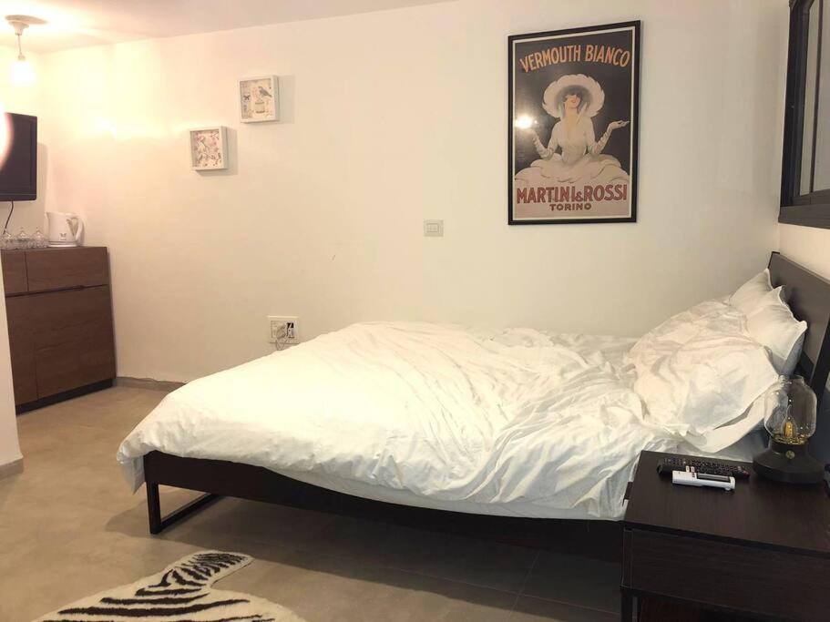 יחידה מושלמת ברמת ישי לזוג או יחיד Apartment *